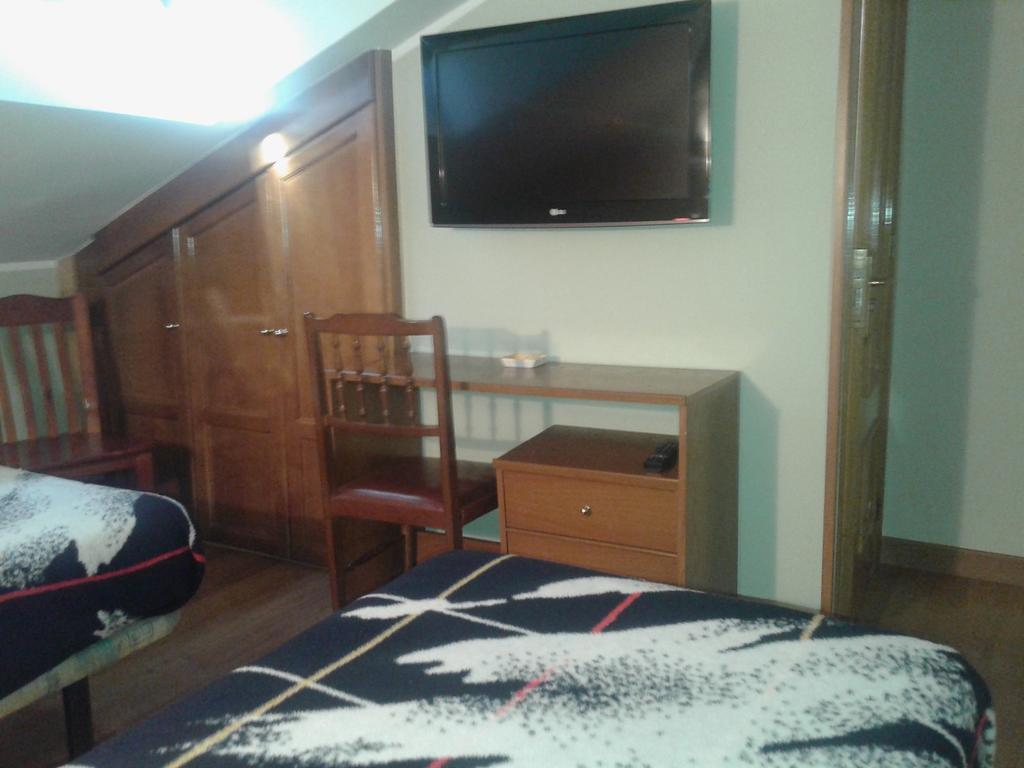 Hostal Les Bedules أوسيجا دي ساجامبر المظهر الخارجي الصورة